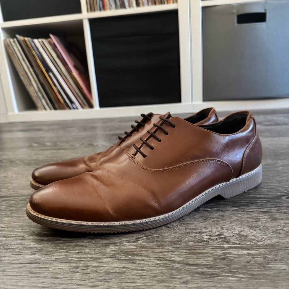 Steve Madden Brown Leather Oxfords Classic Design